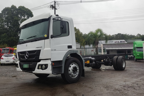 Imagem 3 de 15 de Caminhão Mb Atego 1719 2013 Toco=volks,ford,volvo,cargo,jmc