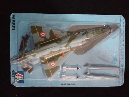 Imagen 2 de 3 de Mirage Iii 1/100 Italeri. Nuevo!