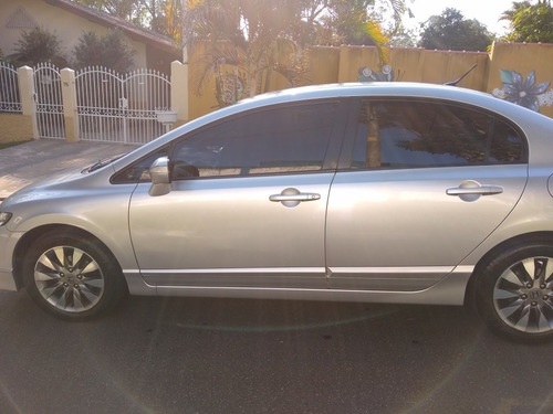Honda Civic 1.8 Lxl Flex 4p 2011