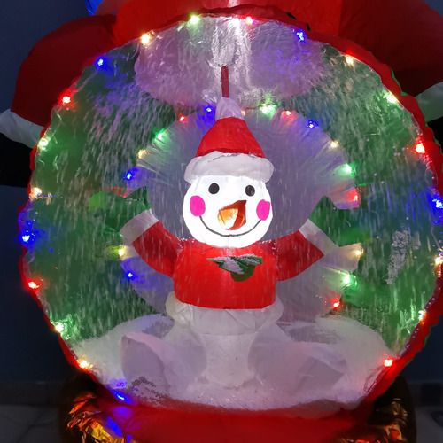Inflable Santa Con Esfera De Nieve Y Muñeco 2.4 Metros Color