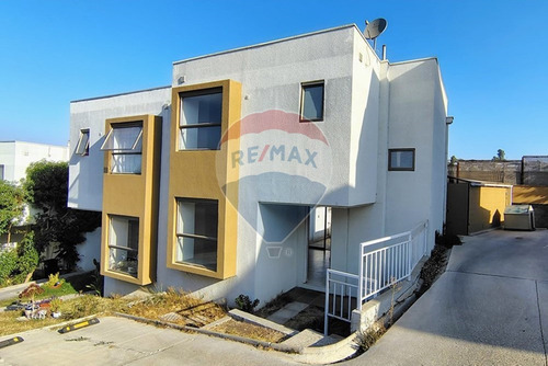 Casa Céntrica En Quilpué: Inversión Ideal 3d/2b