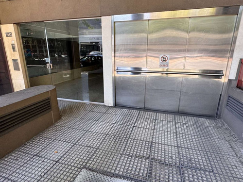 Colegiales Departamento Balcon Al Frente Cochera