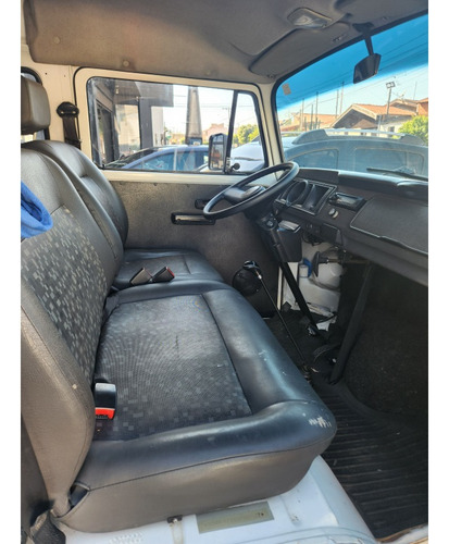 Volkswagen Kombi 1.4 MI STD LOTAÇÃO 8V FLEX 3P MANUAL
