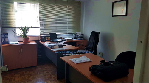 Venta Oficina Con Renta Ciudad Vieja O Permuta Apto Punta