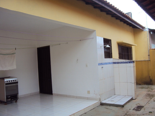 Imagem 3 de 14 de Casa A 200 Metros Da Praia - Regina - Ref.1024