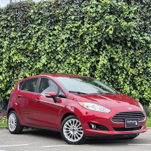 Ford Fiesta 1.6 Titanium Mec HB EL MÁS FULL CERTIFICADO POR AUTOMAS