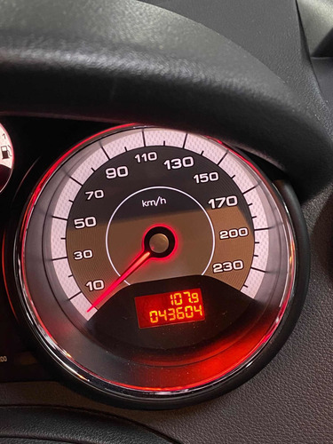 Peugeot 308 1.6 Feline Hdi 115cv Único Dueño