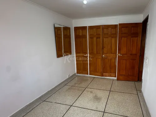 Apartamento En Arriendo En Patio Bonito. Cod A776031