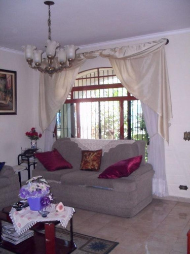 Imagem 1 de 15 de Casa Terrea Em Santo Amaro - R$ 750.000,00 - Reo55301