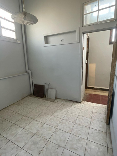Casa Uso Comercial Frente A Liceo De Niñas, Centro La Serena
