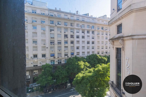 Imagen 16 de 30 de Edificio Completo De 4.700 M2, Vidriera De 50 Mts Lineales, Imponente Frente E Imagen