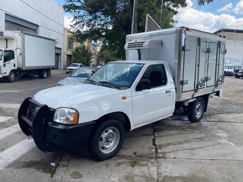 Imagen 10 de 13 de Nissan Np300 Refrigerada 2.4 Lts