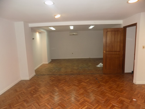 Excelente Local Con Garaje 213 M2 Ideal Oficina O Comercio