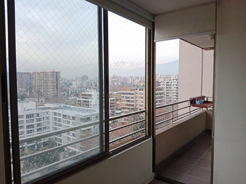Depto En Piso 14 Con Vista Despejada Con 1d, 1b E Y B, Ñuñoa
