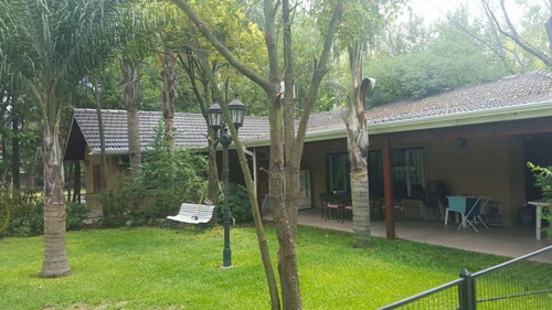 Hermoso Chalet De 3 Ambientes Amplios Con Gran Parque.ezeiza