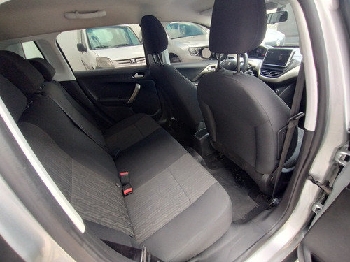 Peugeot 2008 1.6 Allure