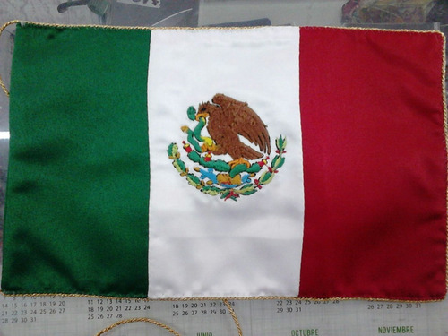 Bandera Mexico Escritorio 15x25cms Bordada Color Sin Asta