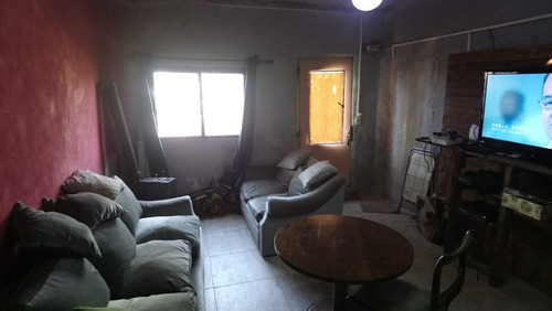 Casa Retroescabadora En Las Piedras, El Dorado