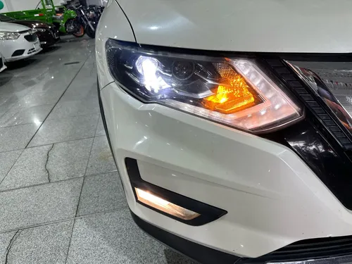 Nissan X-Trail 2.5 Exclusive 2 Row Cvt