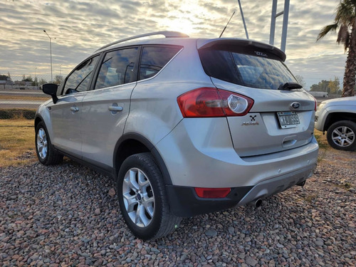 Imagen 6 de 7 de Ford Kuga 2013 2.5 Titanium At 4x4 L (ku05)