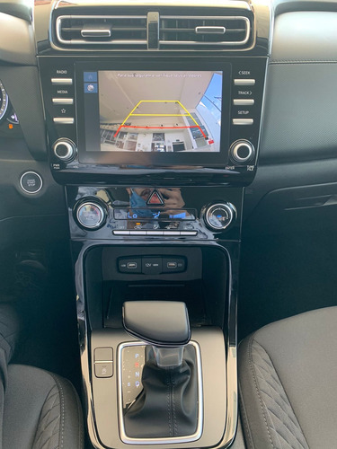 Imagem 8 de 10 de Hyundai Creta Limited 1.0 Turbo (aut) (flex)