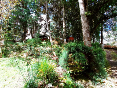 Imagen 4 de 30 de Vendo Bonita Granja, Media Manzana De Terreno, Ubicada A Orilla De Carretera Pavimentada, Muy Cerca De San Lucas Sacatepequez