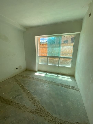 Imagen 7 de 19 de Vendo Pb De 143+370m2 4h/4b/3pe El Solar Del Hatillo 2307