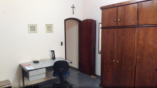 Imagem 5 de 13 de Sobrado Jd. Uirá - 3 Dorm (suíte) E Churrasqueira - So0291