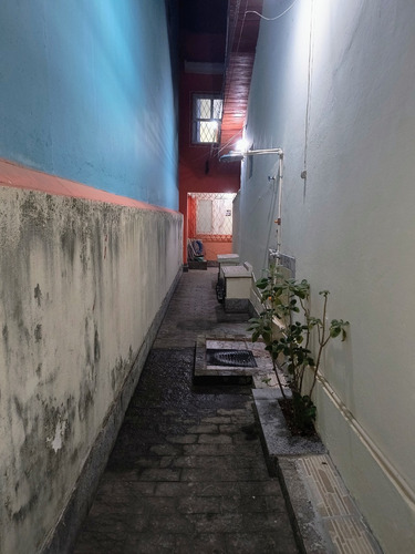 Alugo Casa Duplex Com 3 Quartos Em Ibicuí, Mangaratiba (na Rua Da Praia Principal)