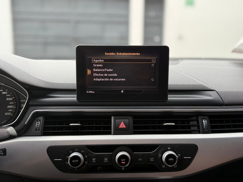 Audi A4 2.0 T Select 190hp Dsg