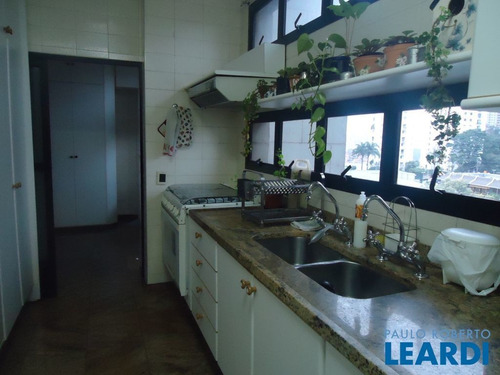 Imagem 10 de 14 de Apartamento - Morumbi - Sp - 342479