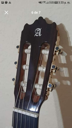 Imagen 2 de 7 de Guitarra Alhambra 4p