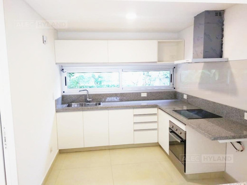 Imagen 5 de 30 de Casa En Venta 4 Ambientes - Punta Chica