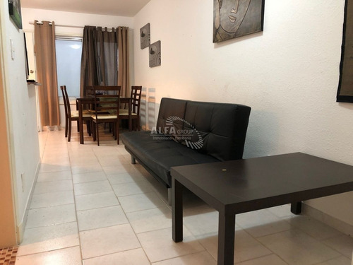 Imagen 5 de 12 de Apartamento En Venta Frente Al Mar, 1 Dormitorio , Punta Del Este