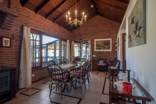 Imagen 14 de 29 de Casa En Venta Sobre Golf- 5 Ambientes - Zona Alamos - Pinamar