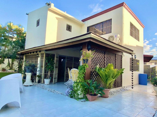 Imagen 18 de 18 de Venta De Casa. En Las Praderas Distrito Nacional