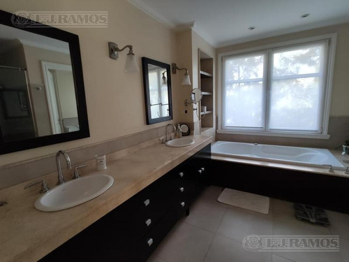Imagen 13 de 14 de Casa En Venta En Los Castores