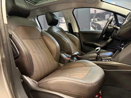 Peugeot 2008 1.6 Thp Sport