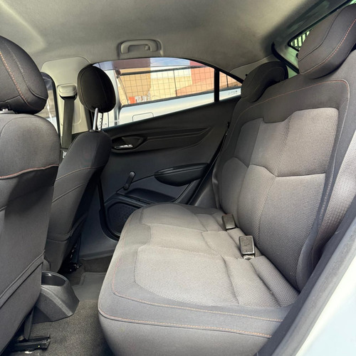 Chevrolet Onix HATCH LT 1.0 8V FlexPower 5p Mec.