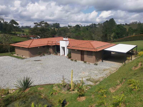 Finca En Venta Ubicada En El Carmen De Viboral Sector Vereda Samaria (22497).