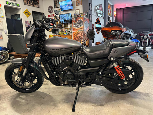Harley Davidson Street Rod 750cc 201