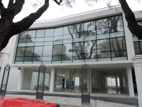 Oficina Tres Cruces Alquiler Y Venta Br Artigas Y Palmar Ed. Dhk Office Center Frente Asociacion Esp