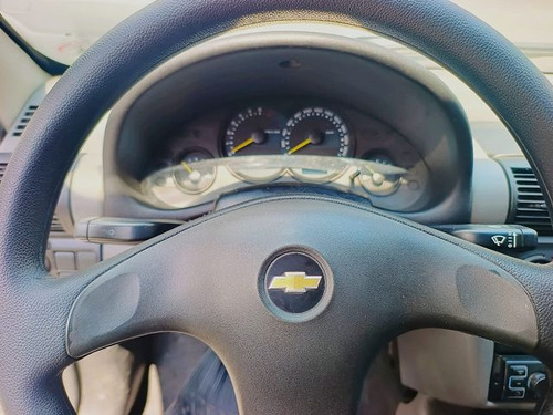 Chevrolet Classic 1.0 MPFI LS 8V