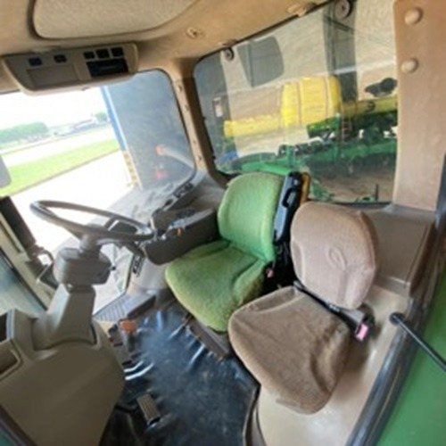 Trator Jonh Deere 8220 R Ano 2010