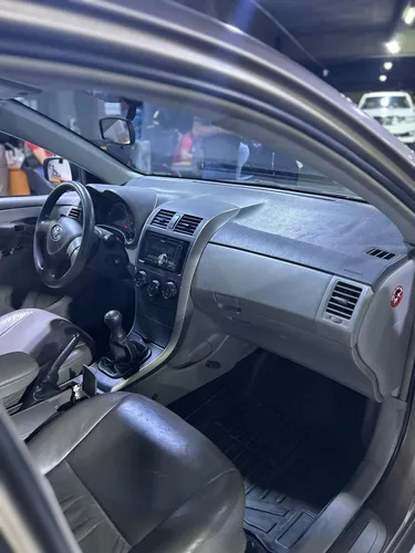 Toyota Corolla Xli, Año 2010.