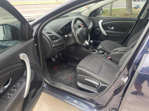 Imagen 21 de 23 de Renault Fluence 2.0 Privilege Full Gnc