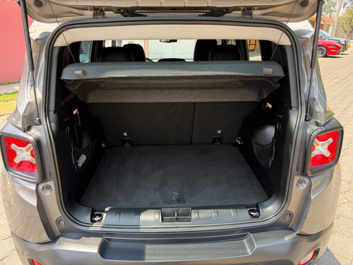 Jeep Renegade 1.8 Latitude 4x2 At