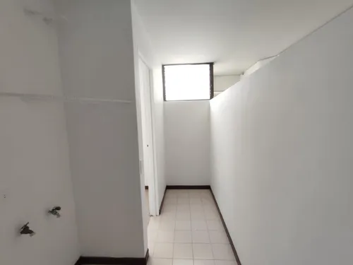 Apartamento En Venta En Calasanz. Cod V2741