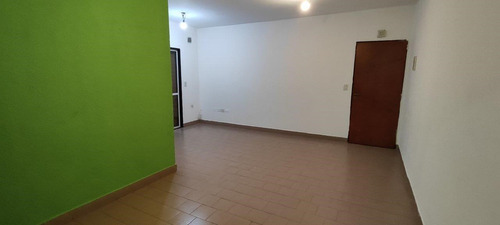 Departamento En Alquiler En Monte Grande, Esteban Echeverría, G.b.a. Zona Sur