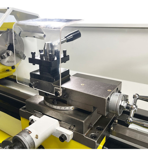 Torno Mecánico Paralelo 700 Mm Motor 750w Barovo 220v